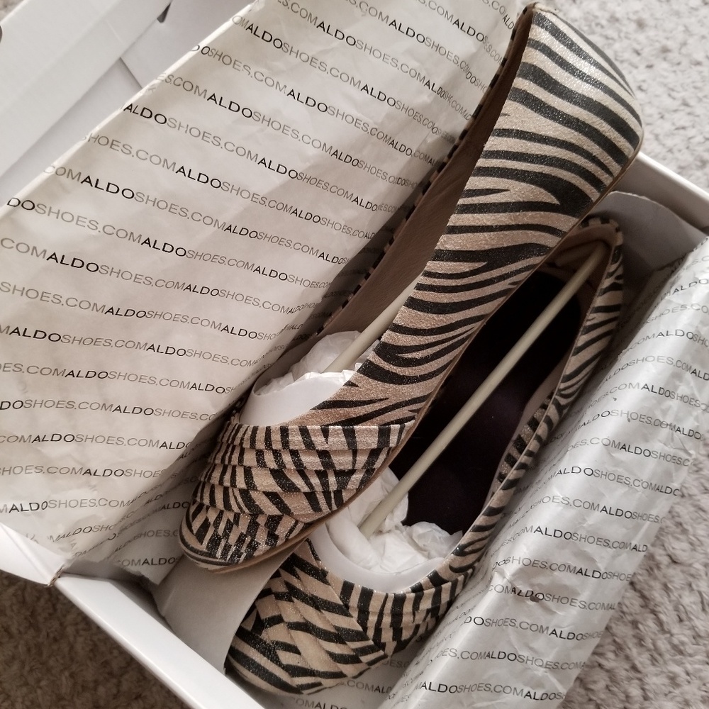 NIB ALDO Zebra Print Flats